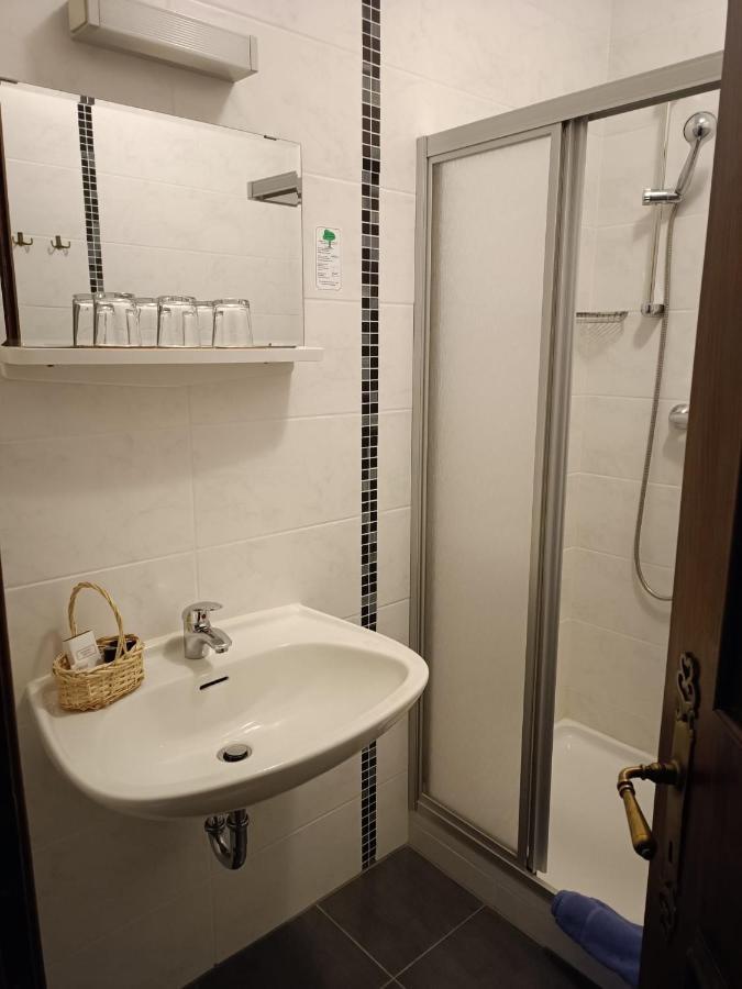 Garni Hotel Post Weissenstadt Bagian luar foto